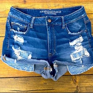 American eagle size 14 Denim shorts